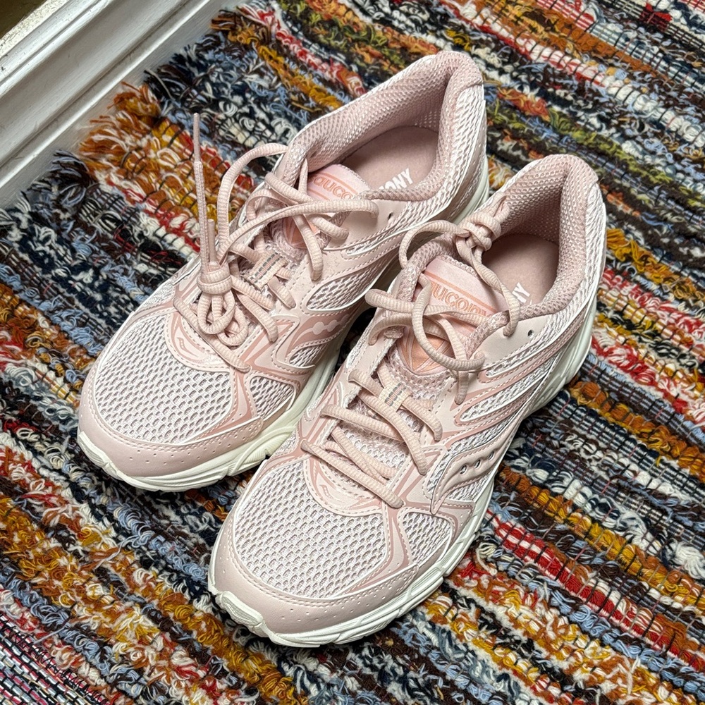 Saucony Ride Millennium Sneakers